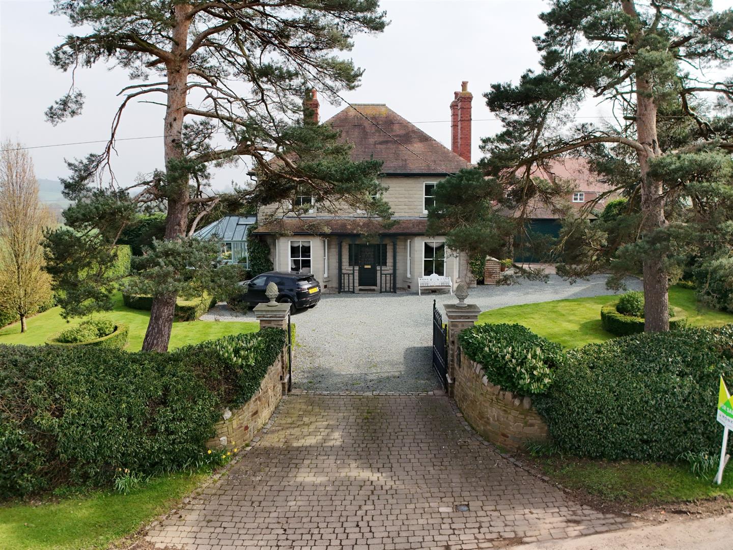 Homeleigh , Shrewsbury, SY5 8EX For Sale